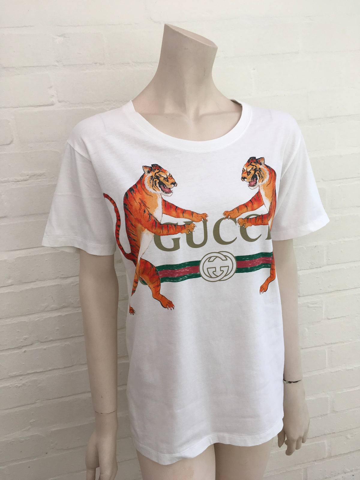 Gucci Tigers Roaring Vintage Look Logo White T-Shirt Size XXS ladies