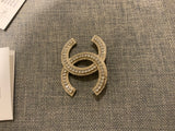 Chanel 2023 Latest Collection Crystals CC Large Brooch Light Gold ladies