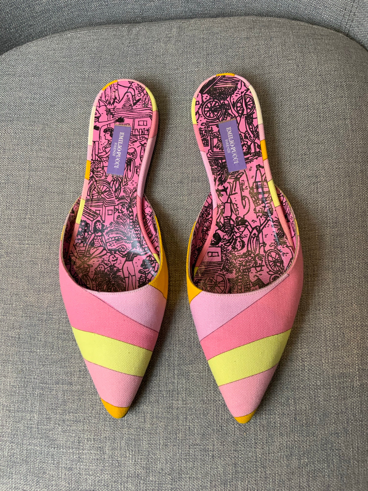 EMILIO PUCCI MULTI COLOR PRINTED MULES FLATS SIZE 39 US 9 UK 6 ladies