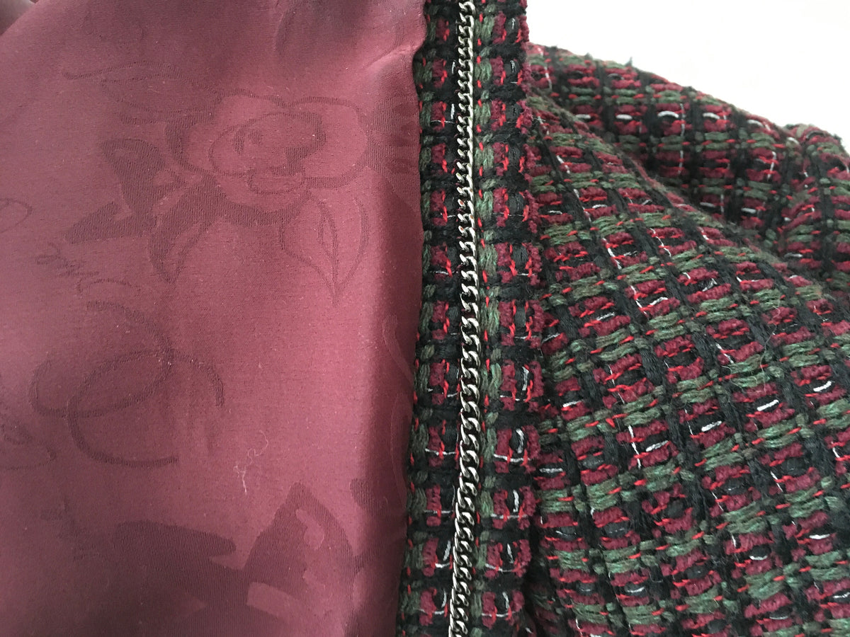 CHANEL Burgundy Fantasy Tweed Jacket 15K Blazer Ladies