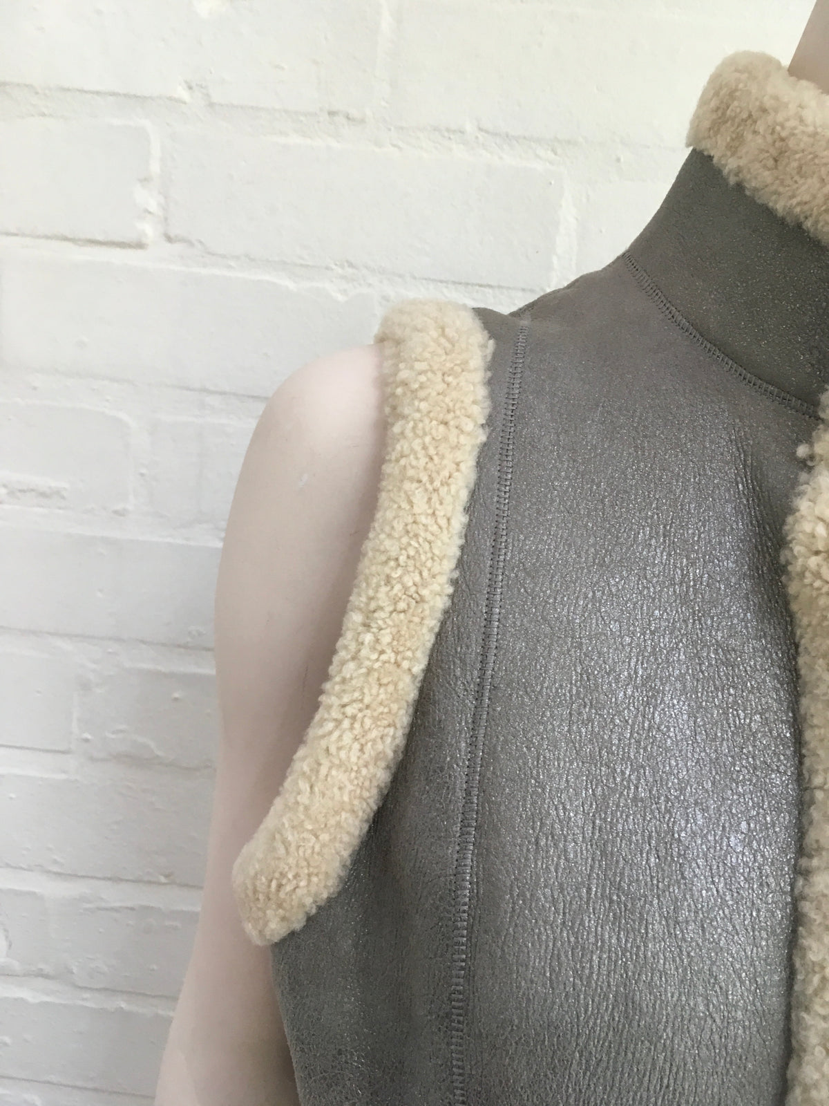 Ralph Lauren Black Label Lamb Shearling Leather Vest Gilet Ladies