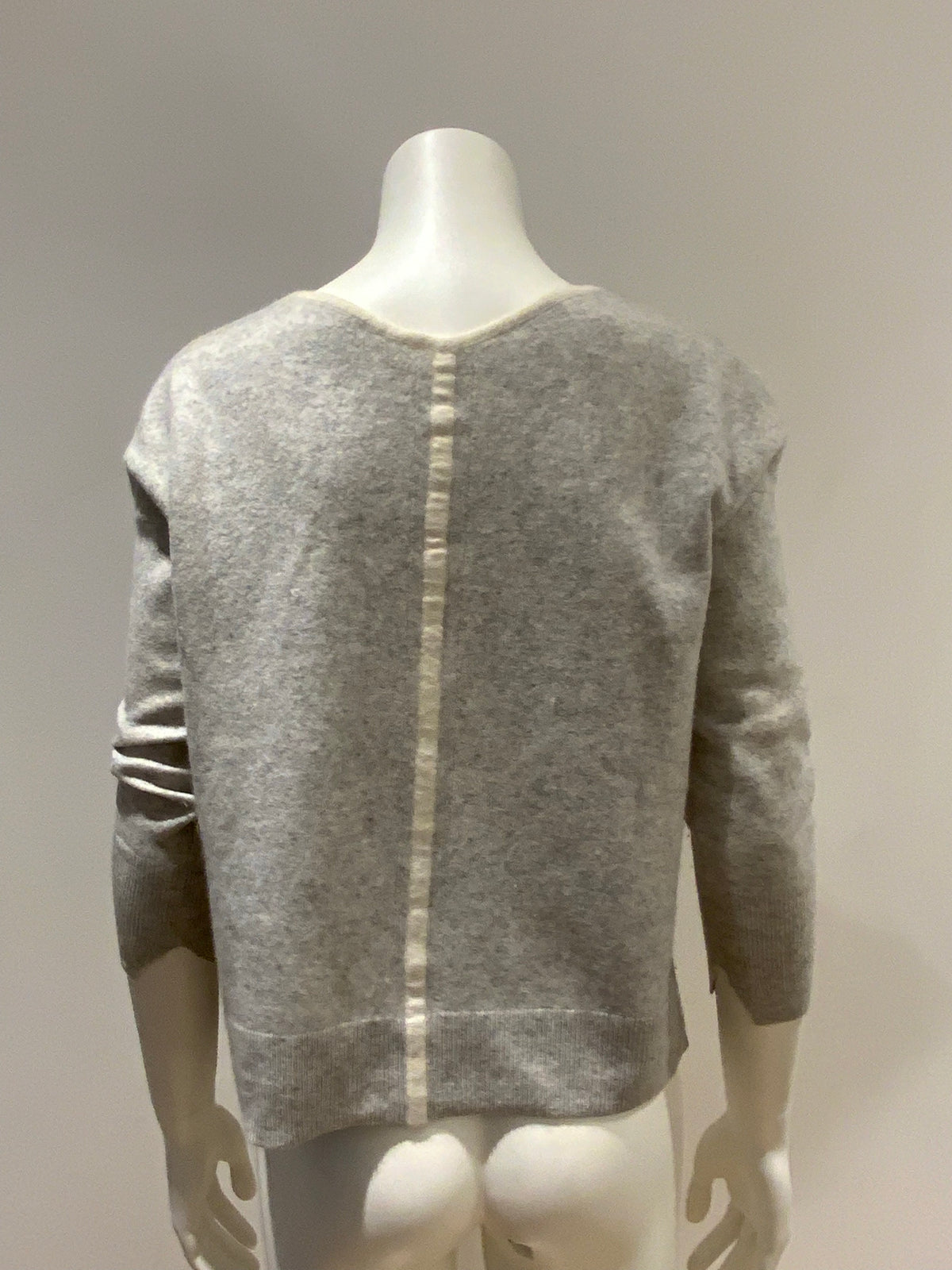 Duffy Pure Cashmere Cropped V neck Sweater Jumper Size m medium ladies