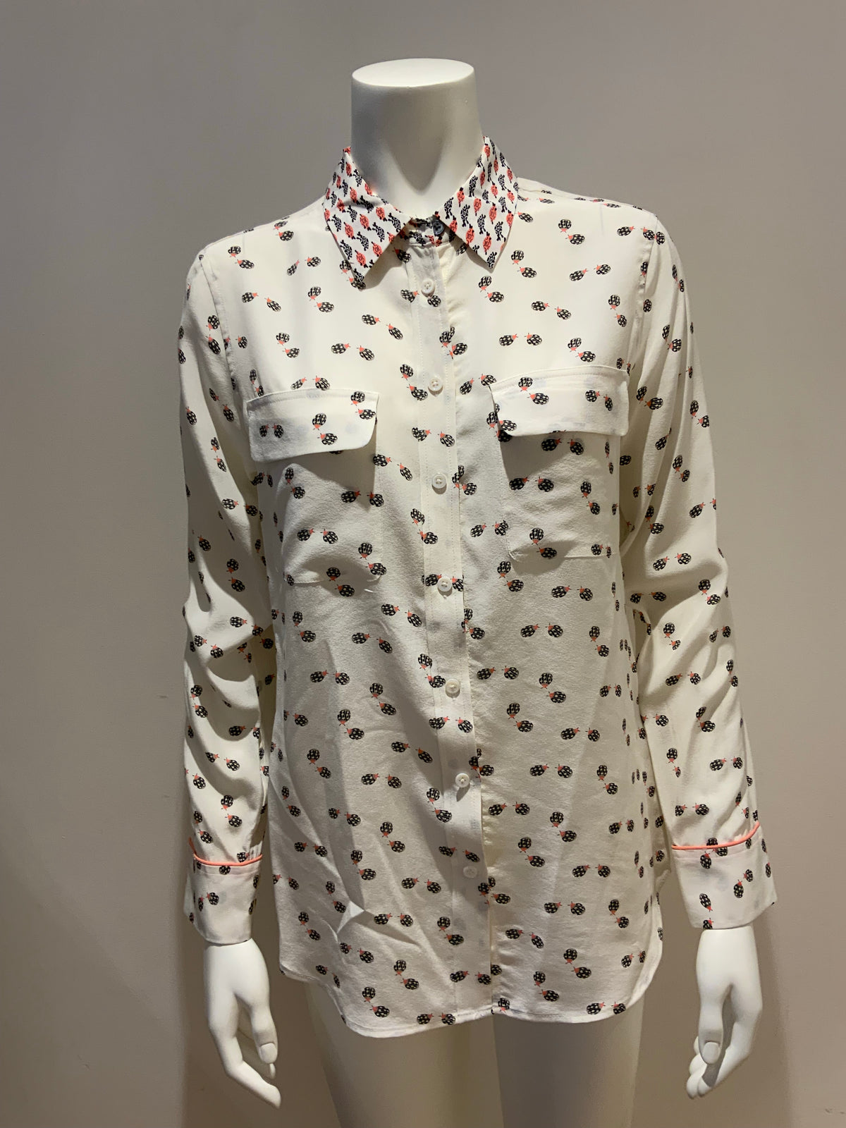 EQUIPMENT Slim Signature Ladybug Print Shirt BLOUSE SIZE S/P Small ladies