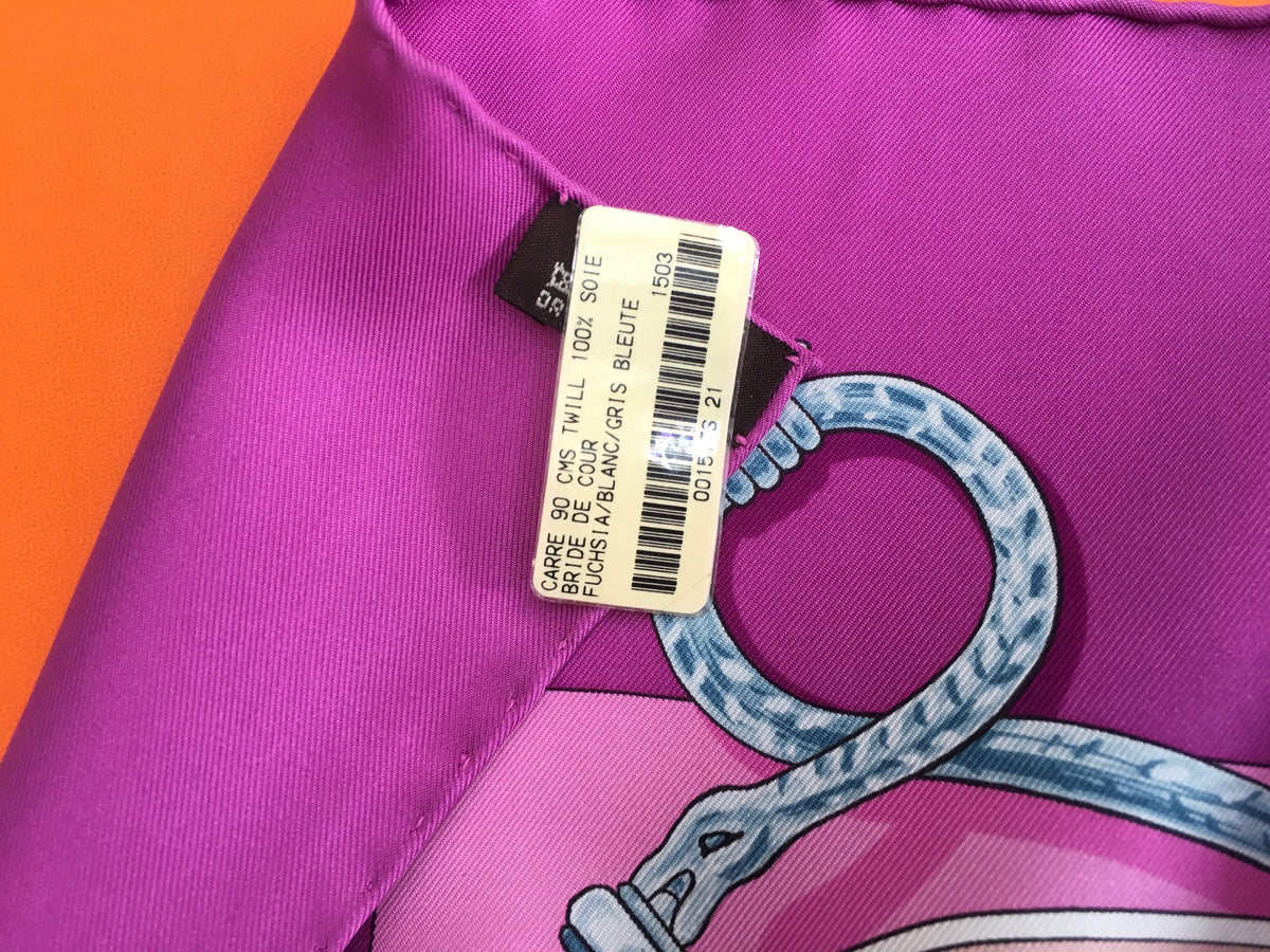 Hermès HERMES Pink Silk Bride De Cour Scarf 90 ladies