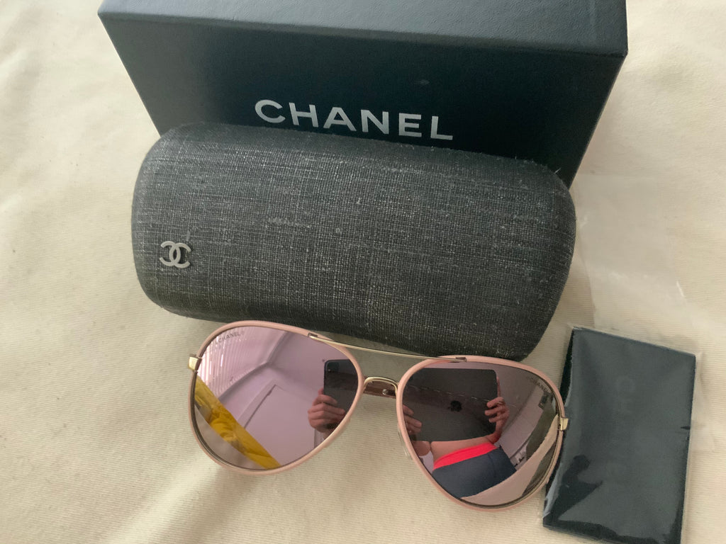 Chanel Pilot Light pink & gold frame pink mirror lenses CC Women