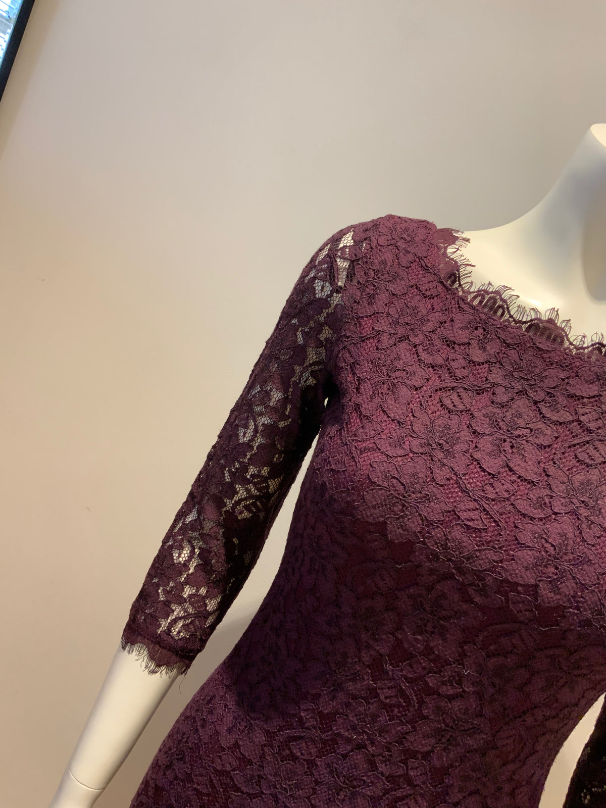 Diane von Furstenberg Zarita lace mini dress Size US 4 UK 8 S SMALL ladies
