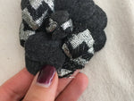 CHANEL16K fall 2016/2017 CAMELLIA WOOL FLOWER BROOCH ladies