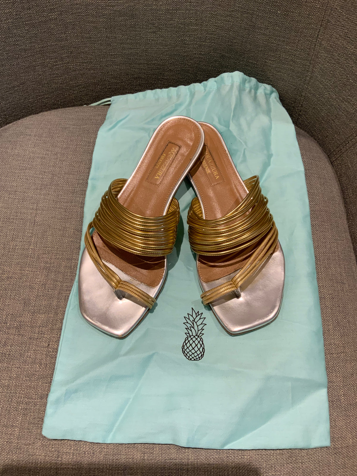 Aquazzura Gold Leather Flat Slippers Sandals Size 35 US 2 UK 5 ladies