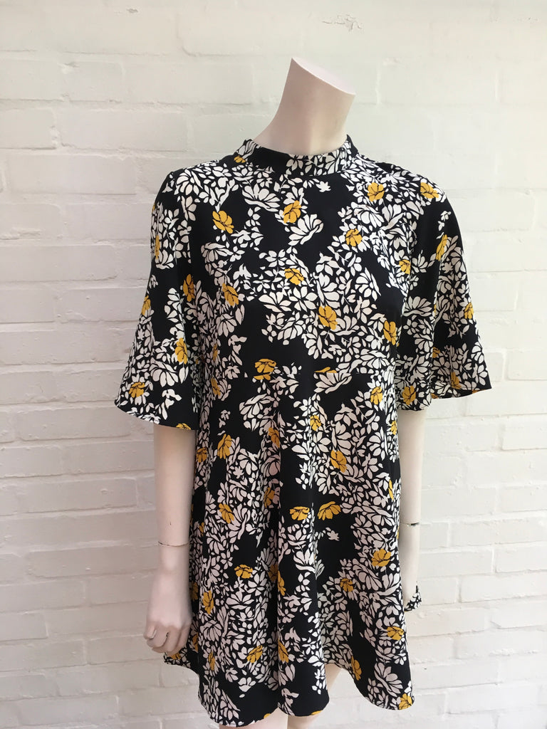 ZARA BLACK FLORAL PRINTED FLOWING MINI DRESS Ladies – Afashionistastore