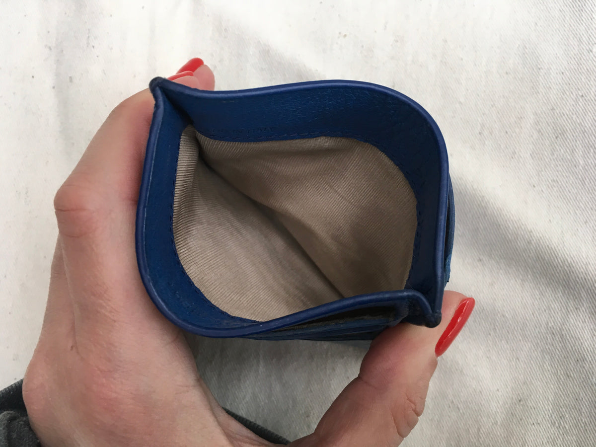 GIVENCHY Pandora Card Holder In Blue Leather Ladies