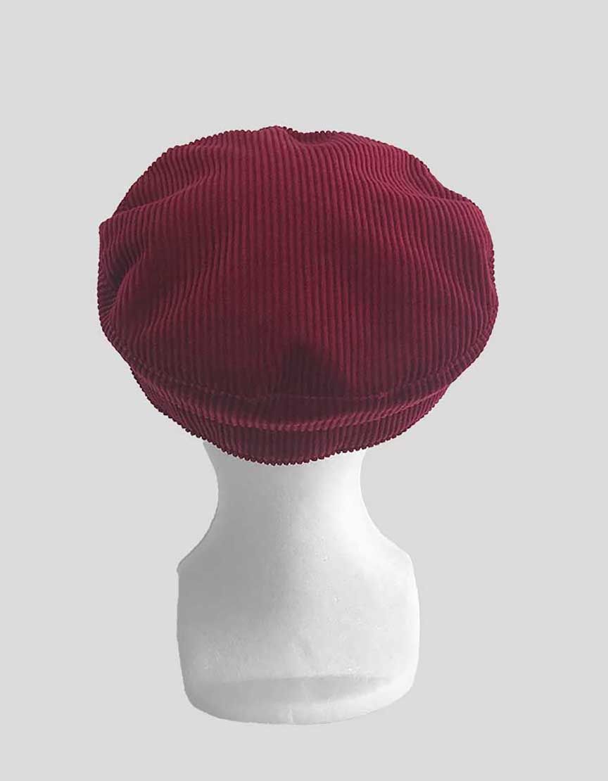 Burberry London Newsboy cap in a burnt red corduroy gunmetal hardware M Ladies