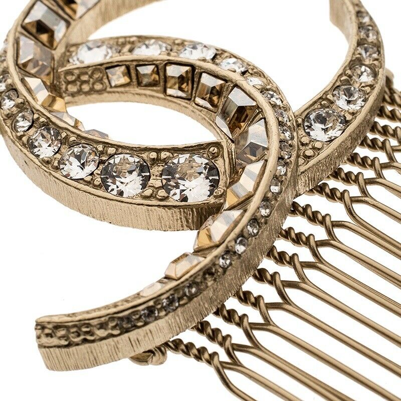 CHANEL SOLD OUT Crystal Paris Dubai CC Hair Comb Pin Gold Limited Edition Ladies
