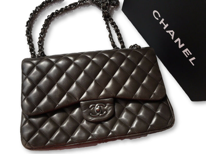 CHANEL Lambskin Jumbo Double Flap Quilted Bag Handbag ladies