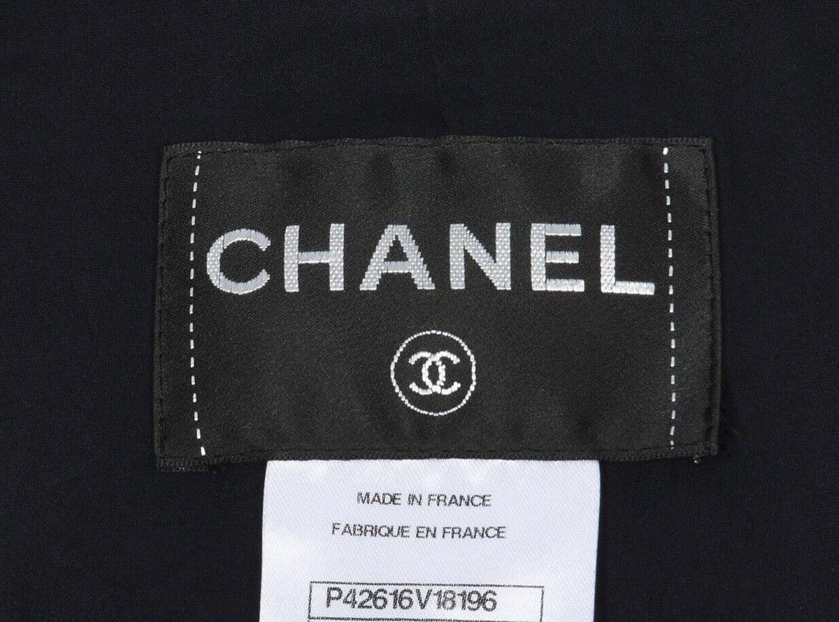 Amazing Rare Chanel Navy Tweed Blazer Jacket F 34 UK 6 US 2 XS ladies