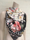 Salvatore Ferragamo silk scarf with jaguar and fashion motif Amazing design Ladies