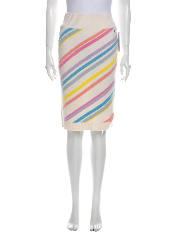 Runaway CHANEL 2019 La Pausa Knit Intarsia Cashmere Skirt F 34 UK 6 US 2 XS ladies
