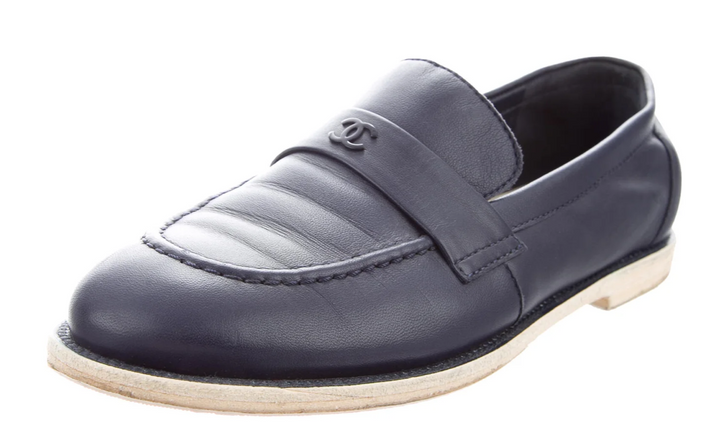 CHANEL Navy Blue Interlocking CC Logo Leather Loafers Shoes Flats Size 37 ladies