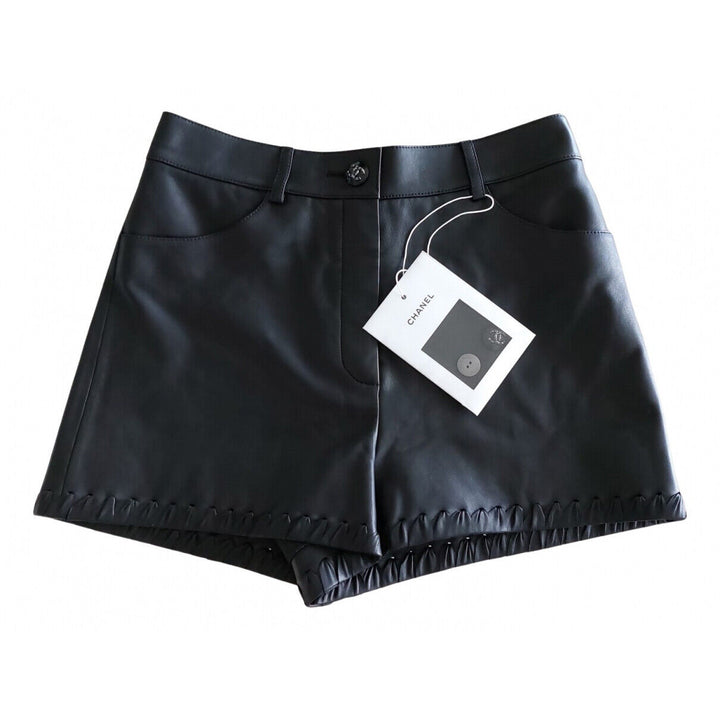 New Chanel Runway 2021 Cruise 21C Black Leather Shorts Crystal cc Logo NWT 36 ladies