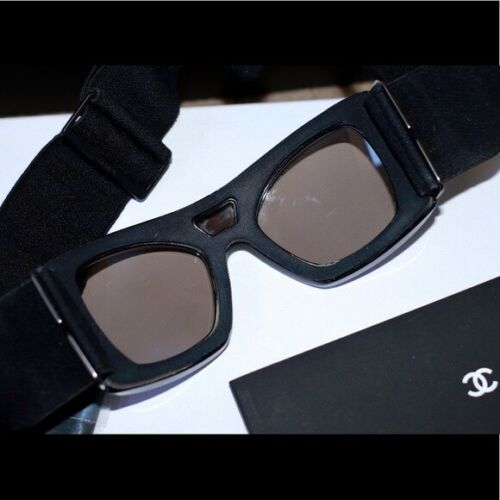 Chanel Shield Runway Ski Goggles Sunglasses, Coco Neige 2018 ladies – Afashionistastore